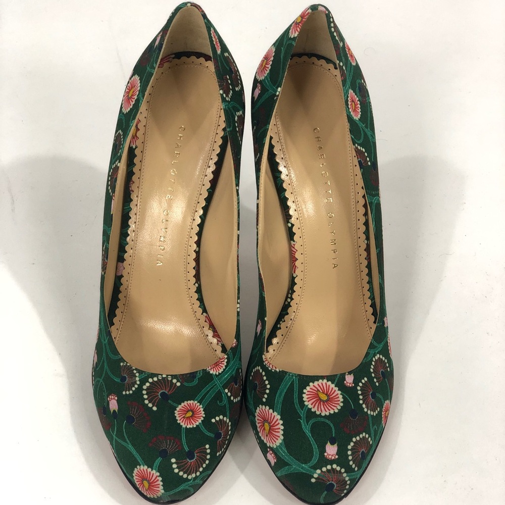Charlotte Olympia Printed Satin Pumps - Picture 5 of 6